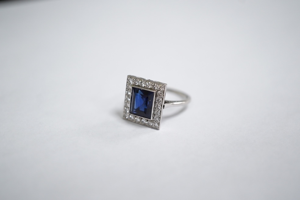 An Art Deco sapphire and diamond ring, 1920s